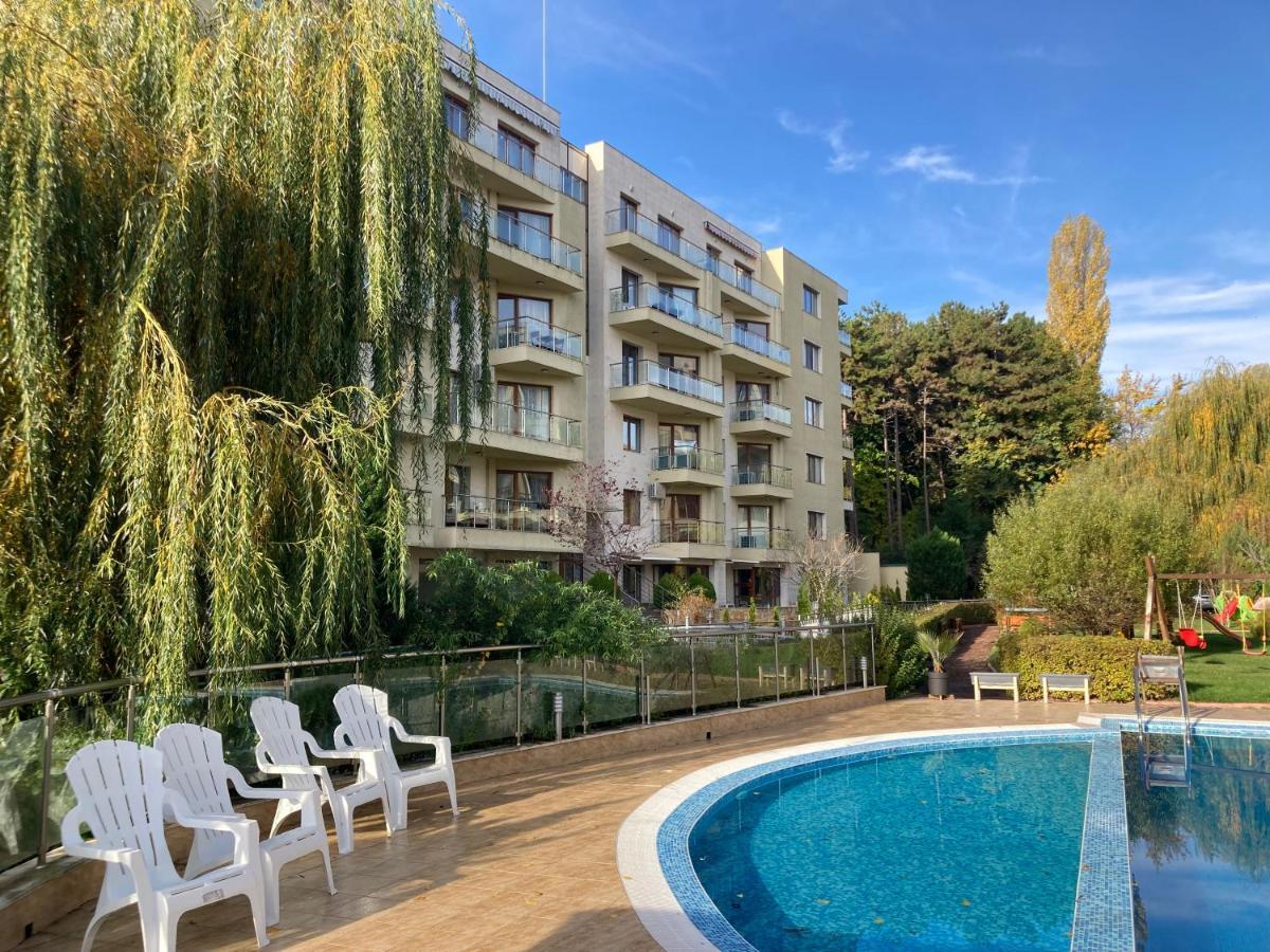 Botanica Prime Apartment Varna Exterior photo