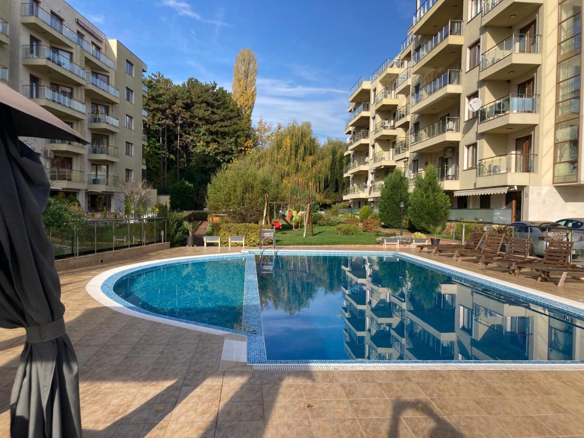 Botanica Prime Apartment Varna Exterior photo